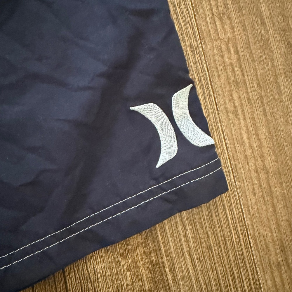 Hurley Board Shorts Mens 33 Navy Blue Contrast Stitch Cargo Pocket Surf Beach - Picture 3 of 12